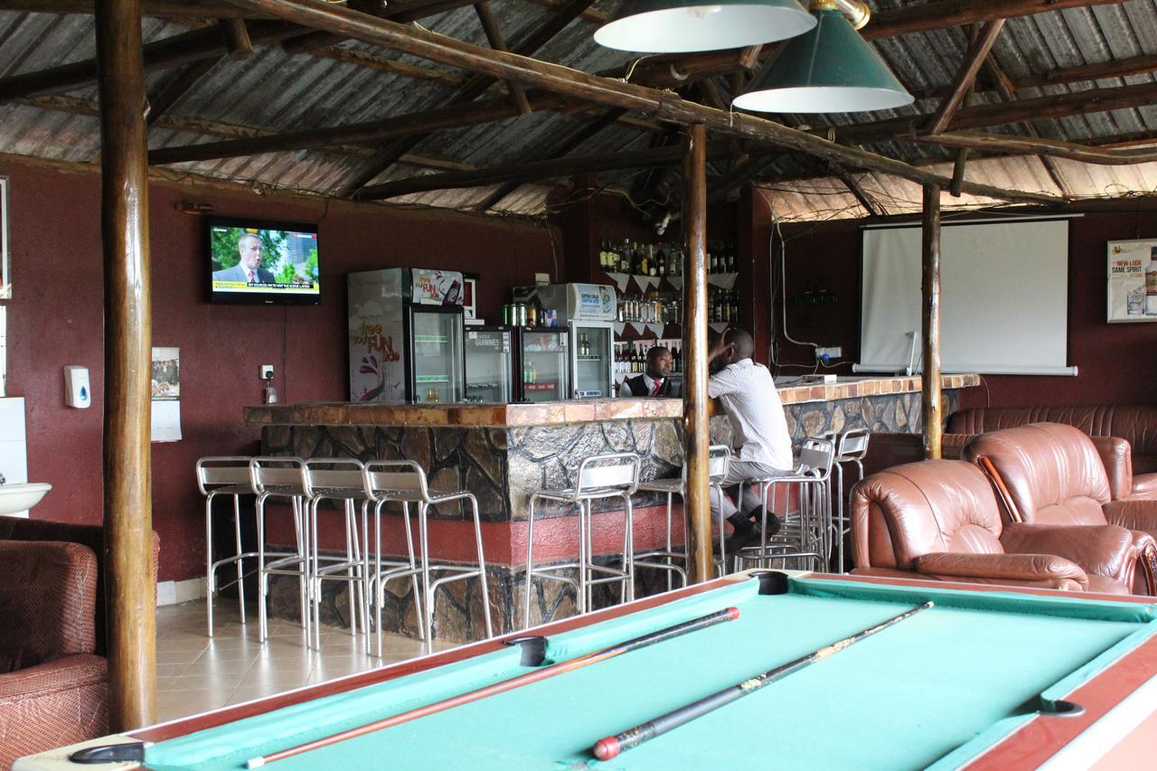 Cepha'S Inn Kabale Buitenkant foto