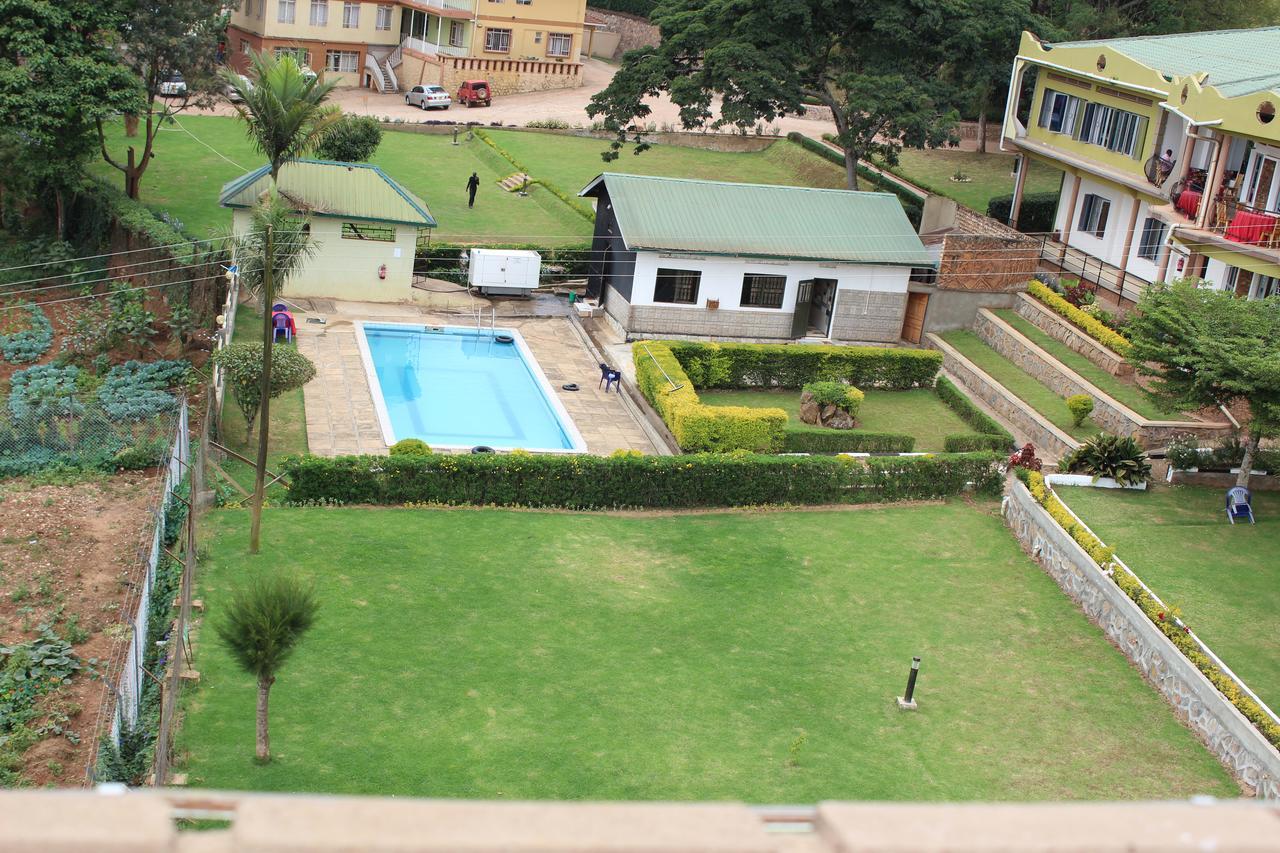 Cepha'S Inn Kabale Buitenkant foto